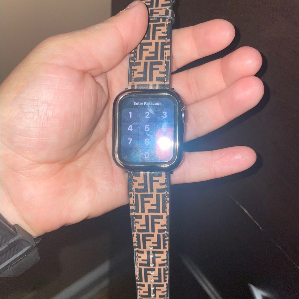 Apple Watch SE 40 mm